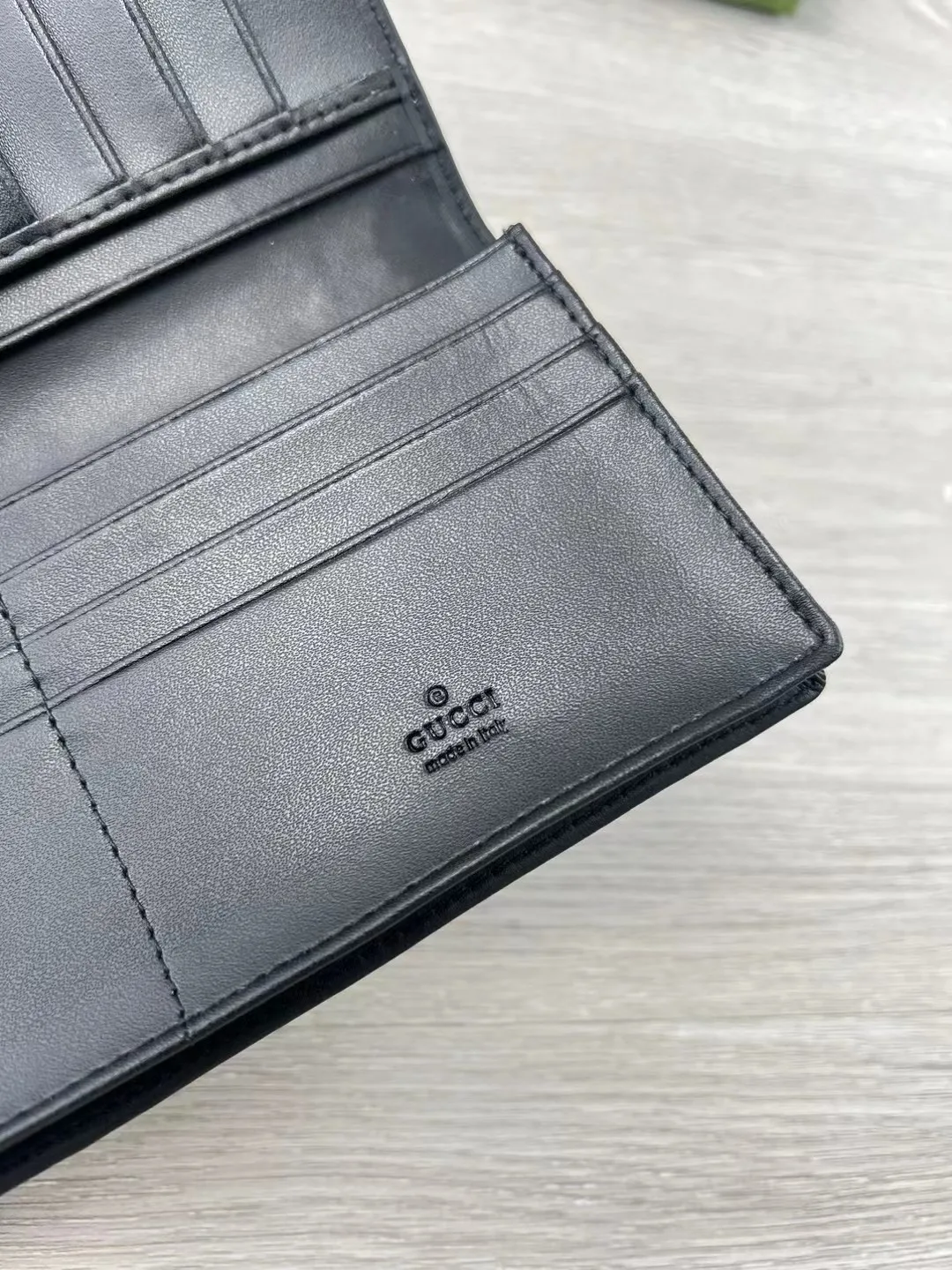 Gucci Wallets & Purse-241 - Image 9