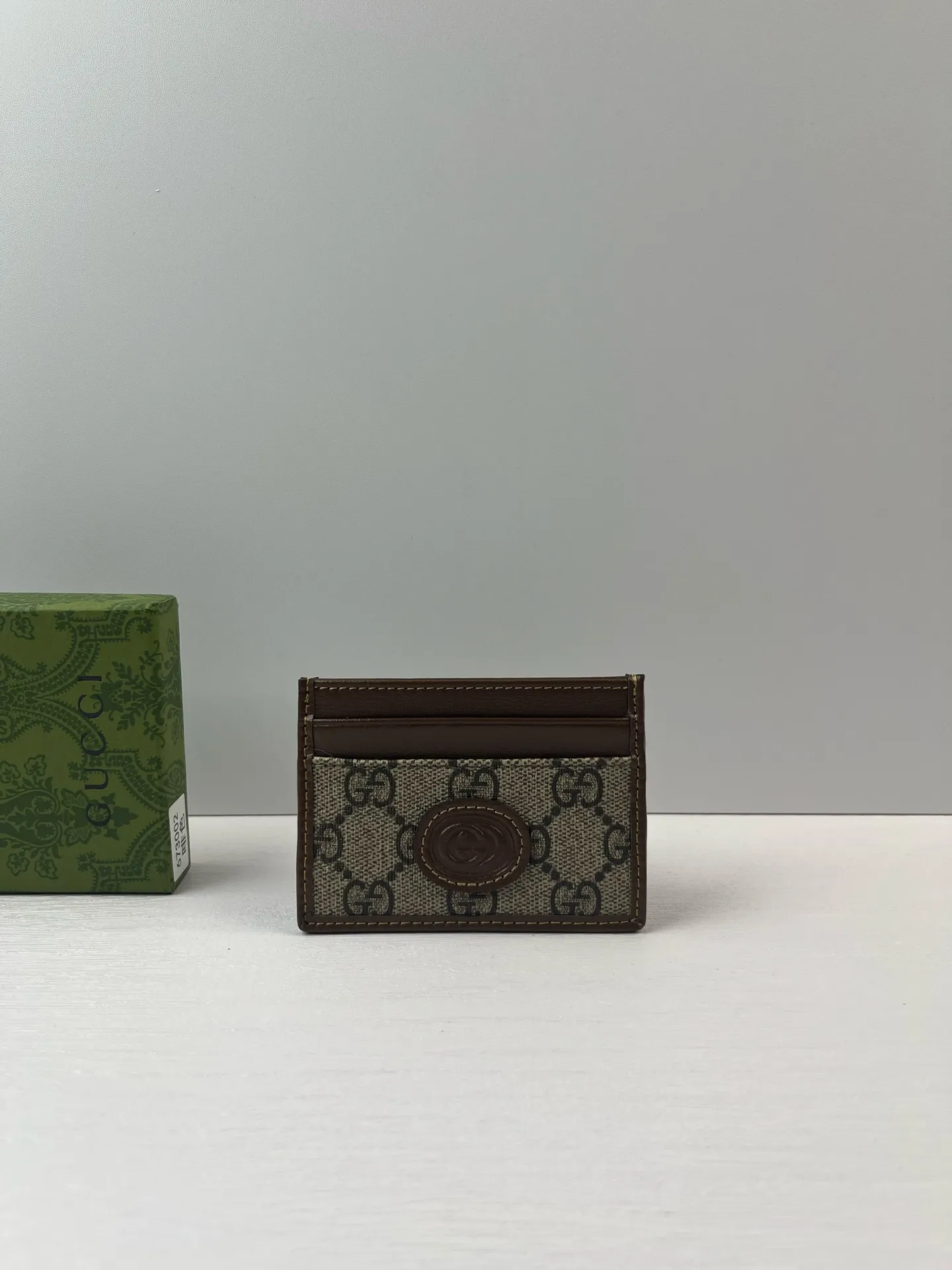 Gucci Wallets & Purse-256