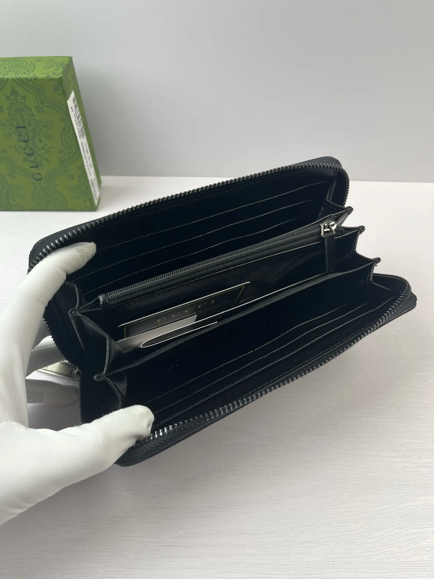 Gucci Wallets & Purse-257 - Image 8