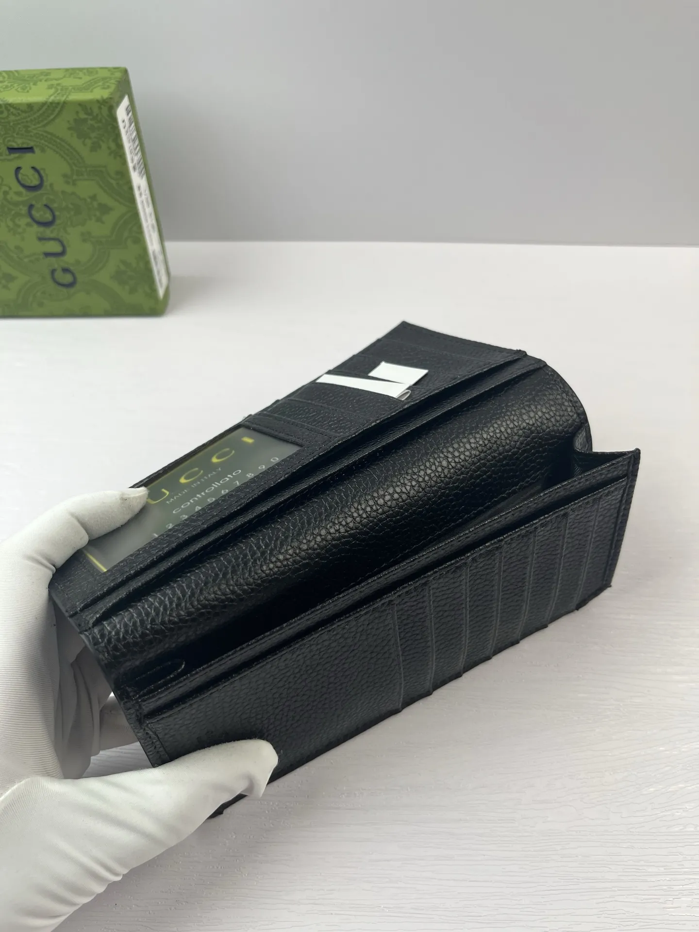 Gucci Wallets & Purse-267 - Image 9