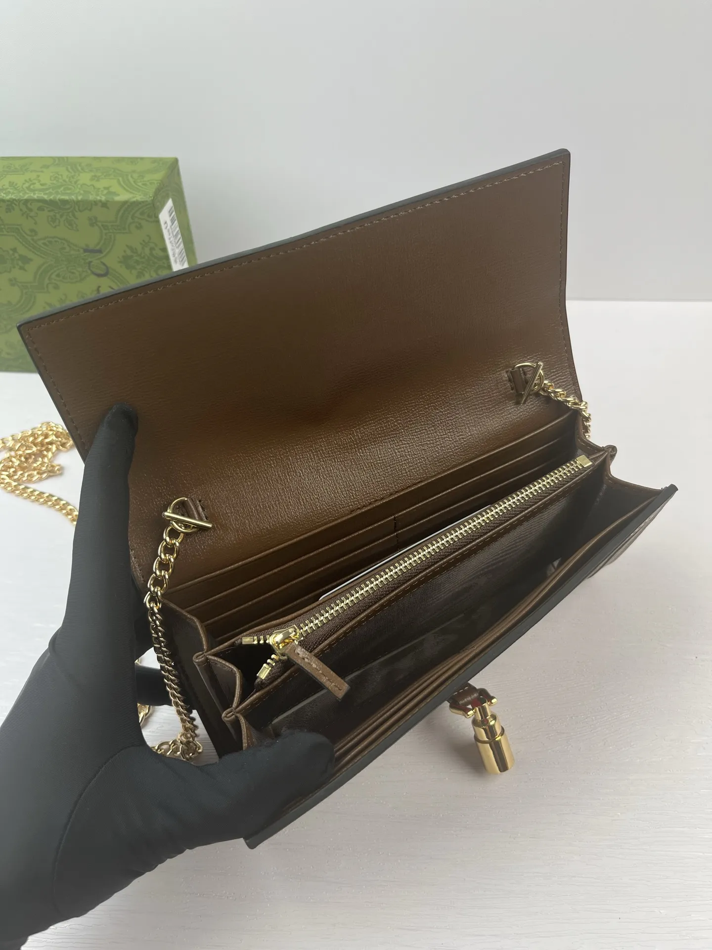 Gucci Wallets & Purse-274 - Image 9