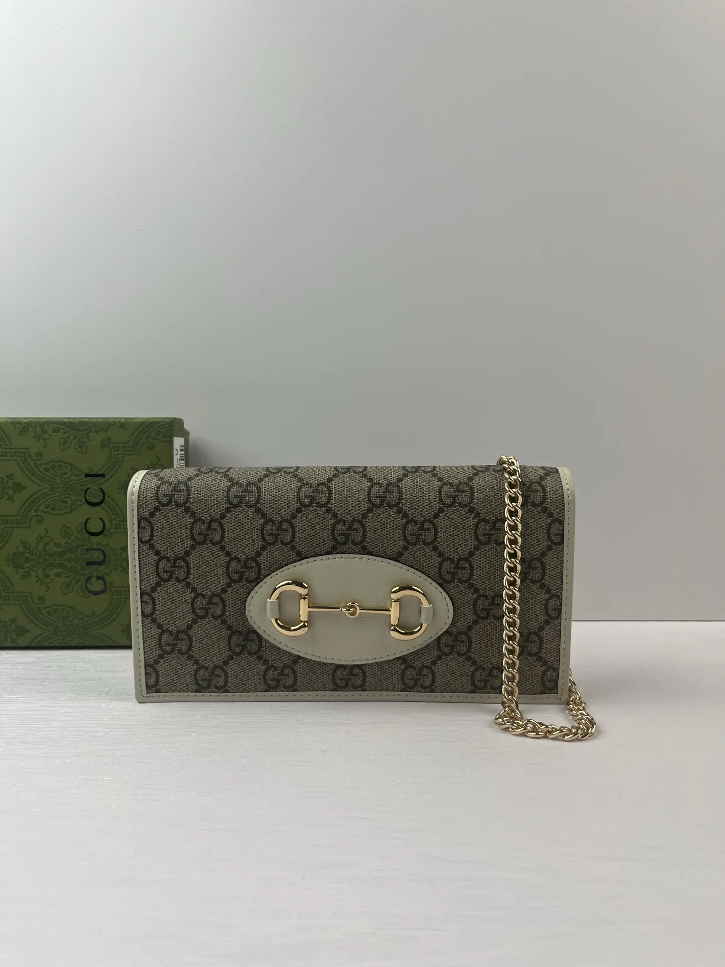 Gucci Wallets & Purse-275