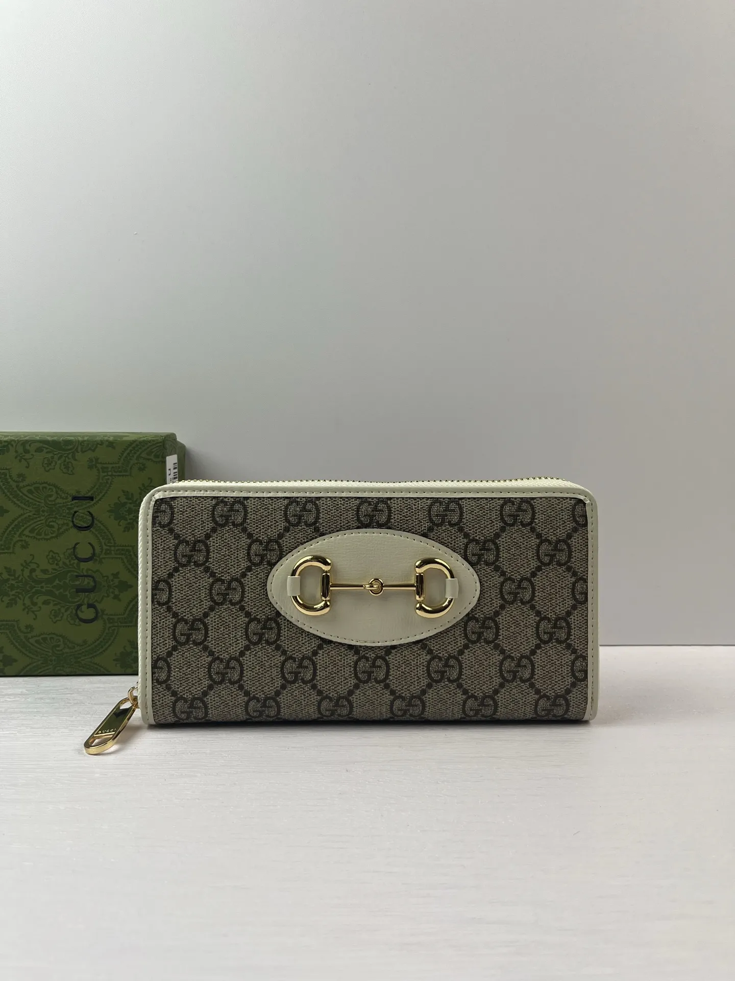Gucci Wallets & Purse-277