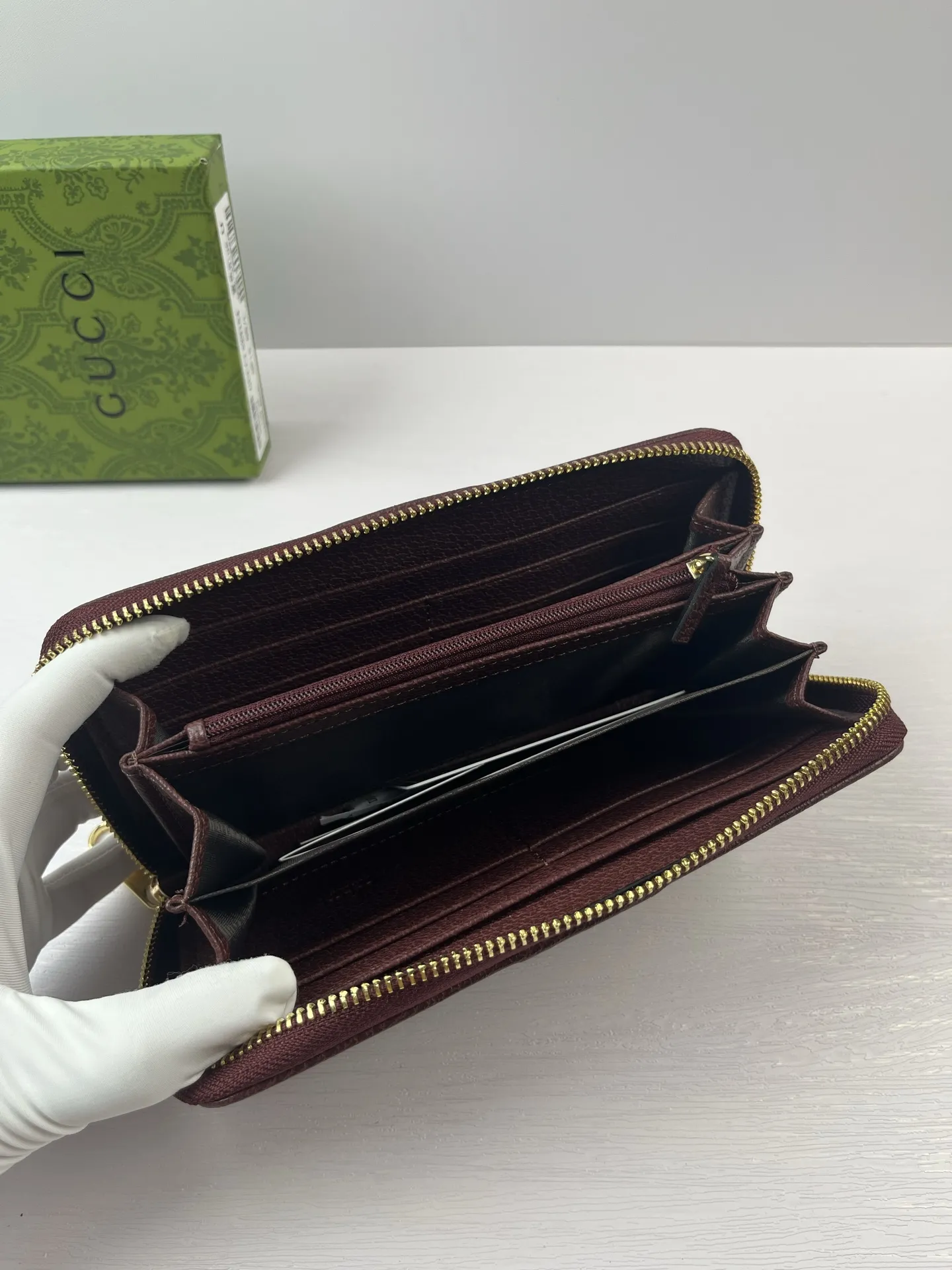 Gucci Wallets & Purse-287 - Image 9