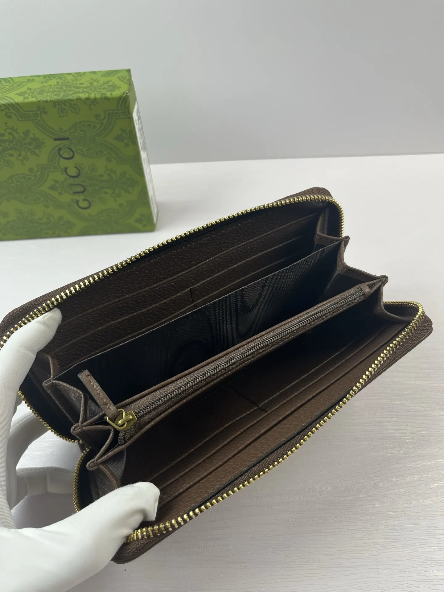 Gucci Wallets & Purse-288 - Image 8