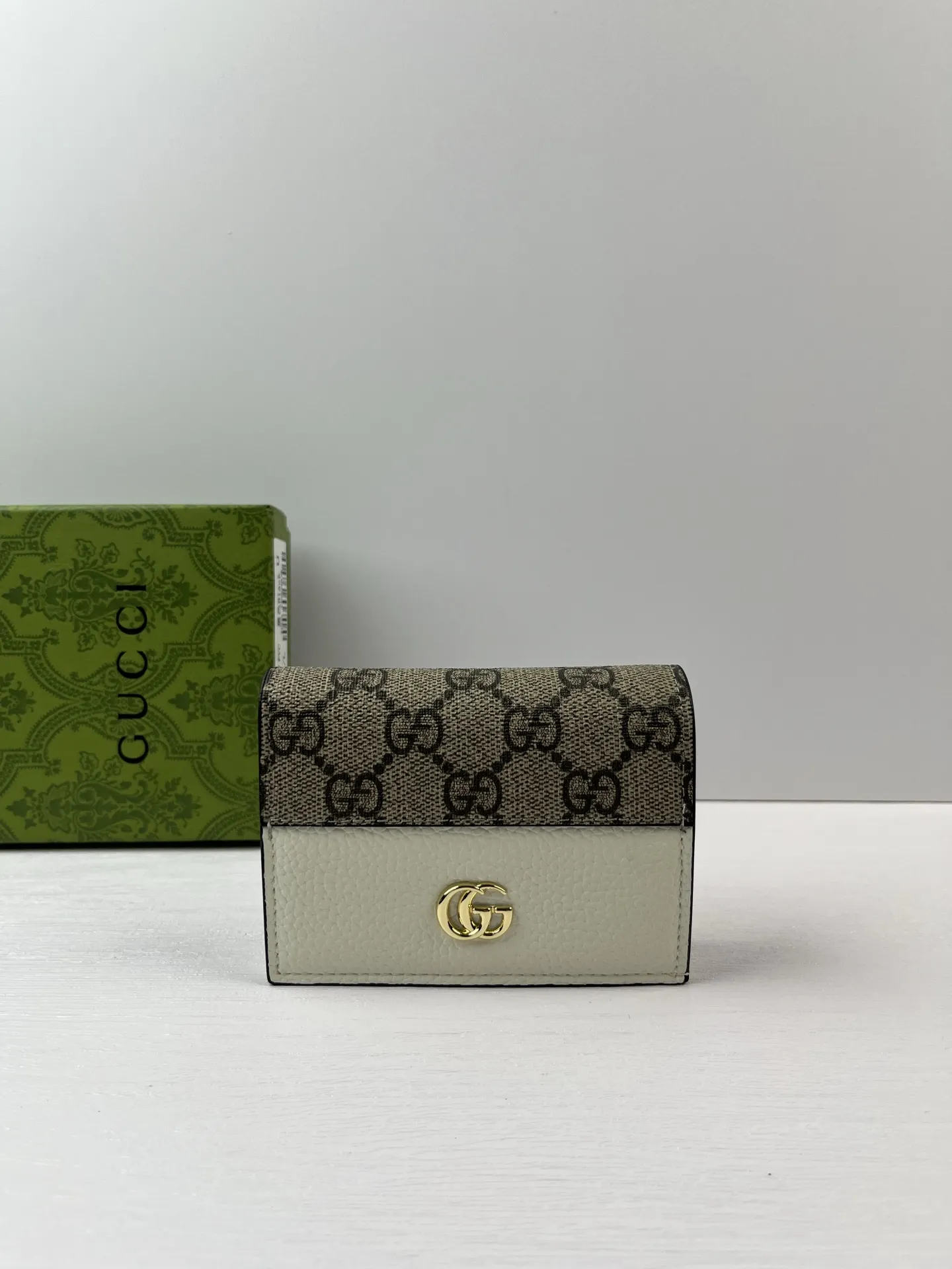 Gucci Wallets & Purse-309