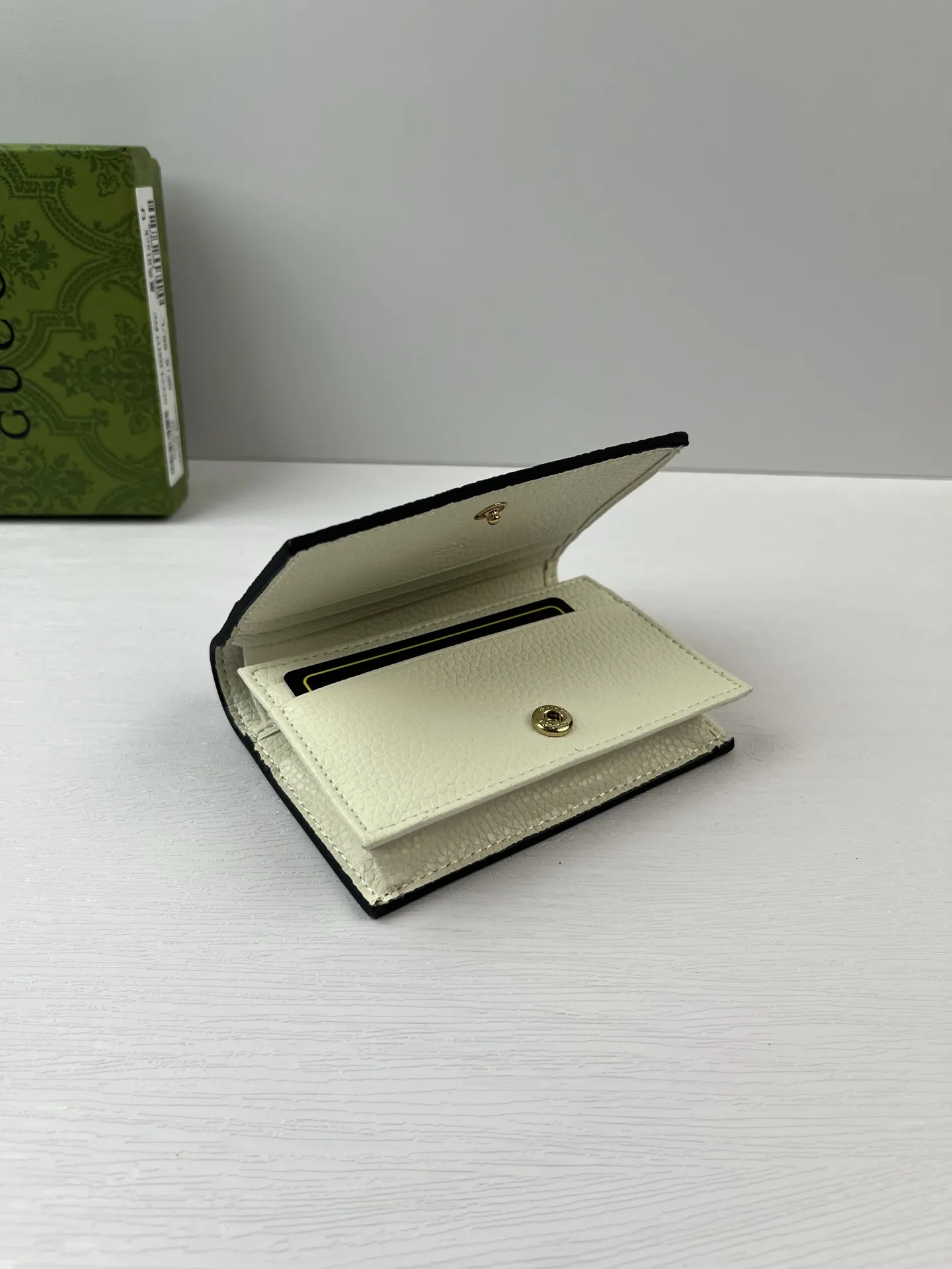 Gucci Wallets & Purse-309 - Image 8