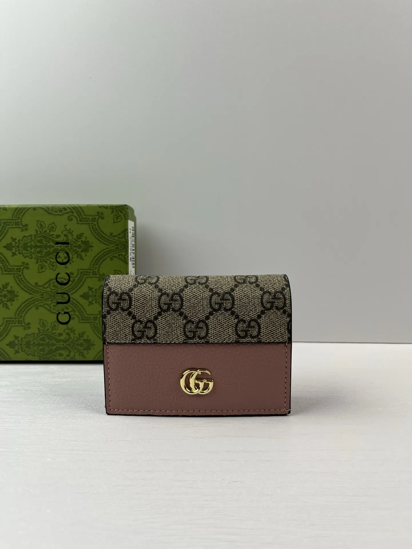 Gucci Wallets & Purse-311