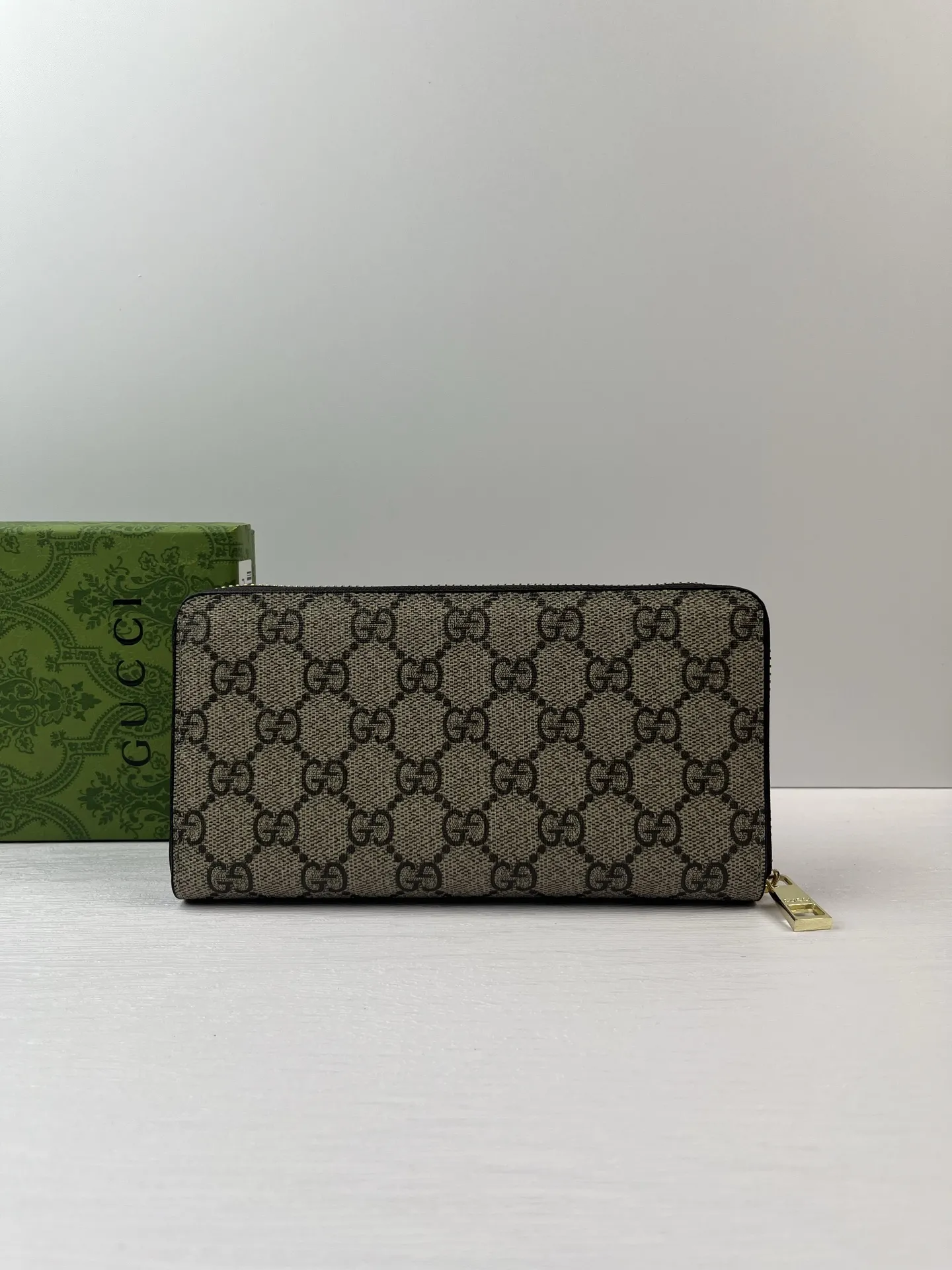 Alternative view of Gucci Wallets & Purse-317