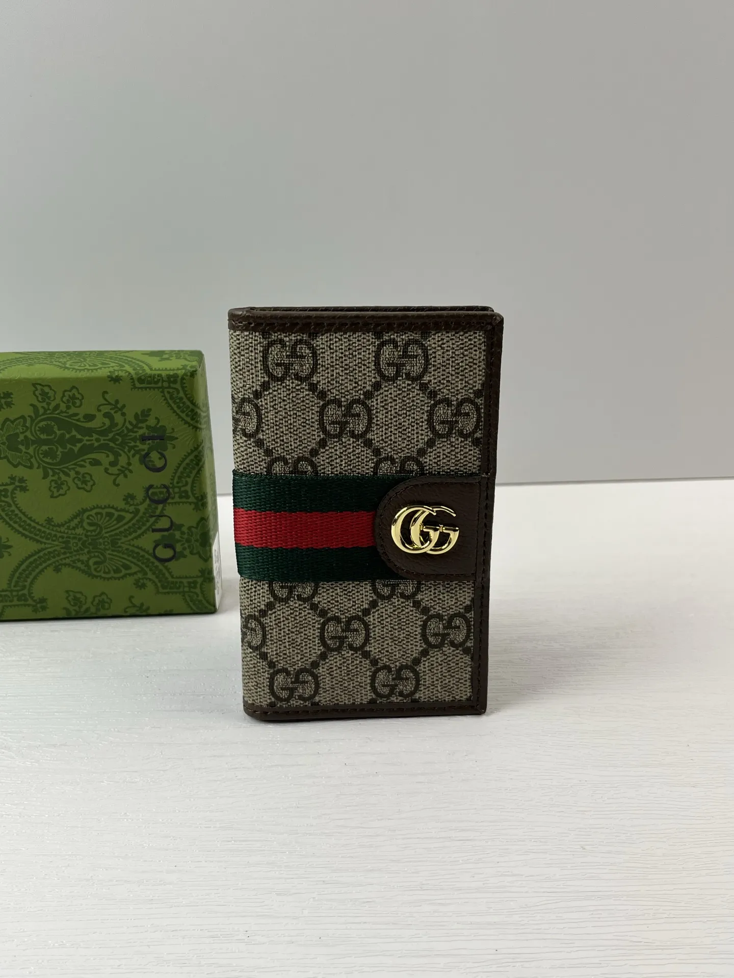 Gucci Wallets & Purse-321