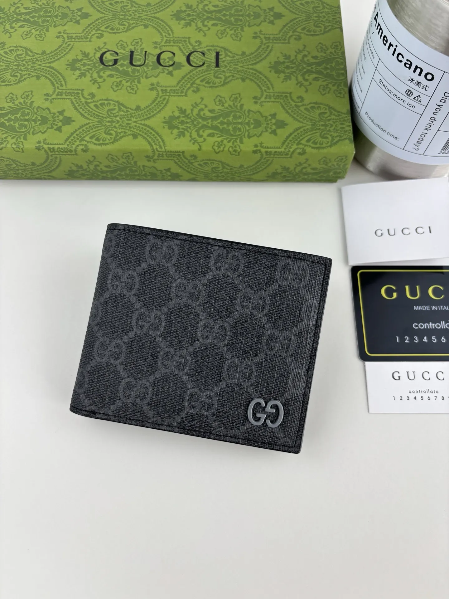 Gucci Wallets & Purse-326