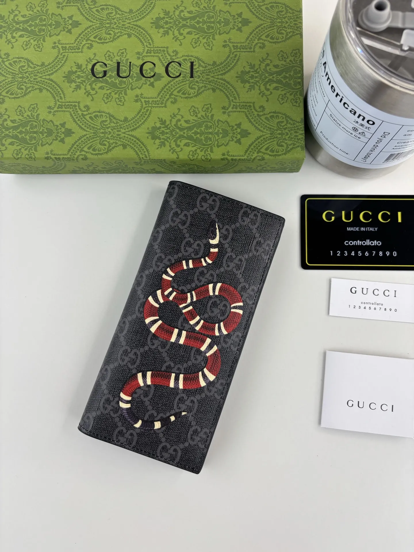 Gucci Wallets & Purse-342