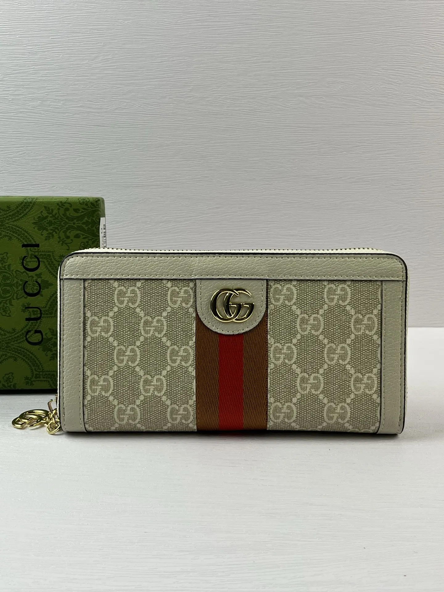 Gucci Wallets & Purse-353