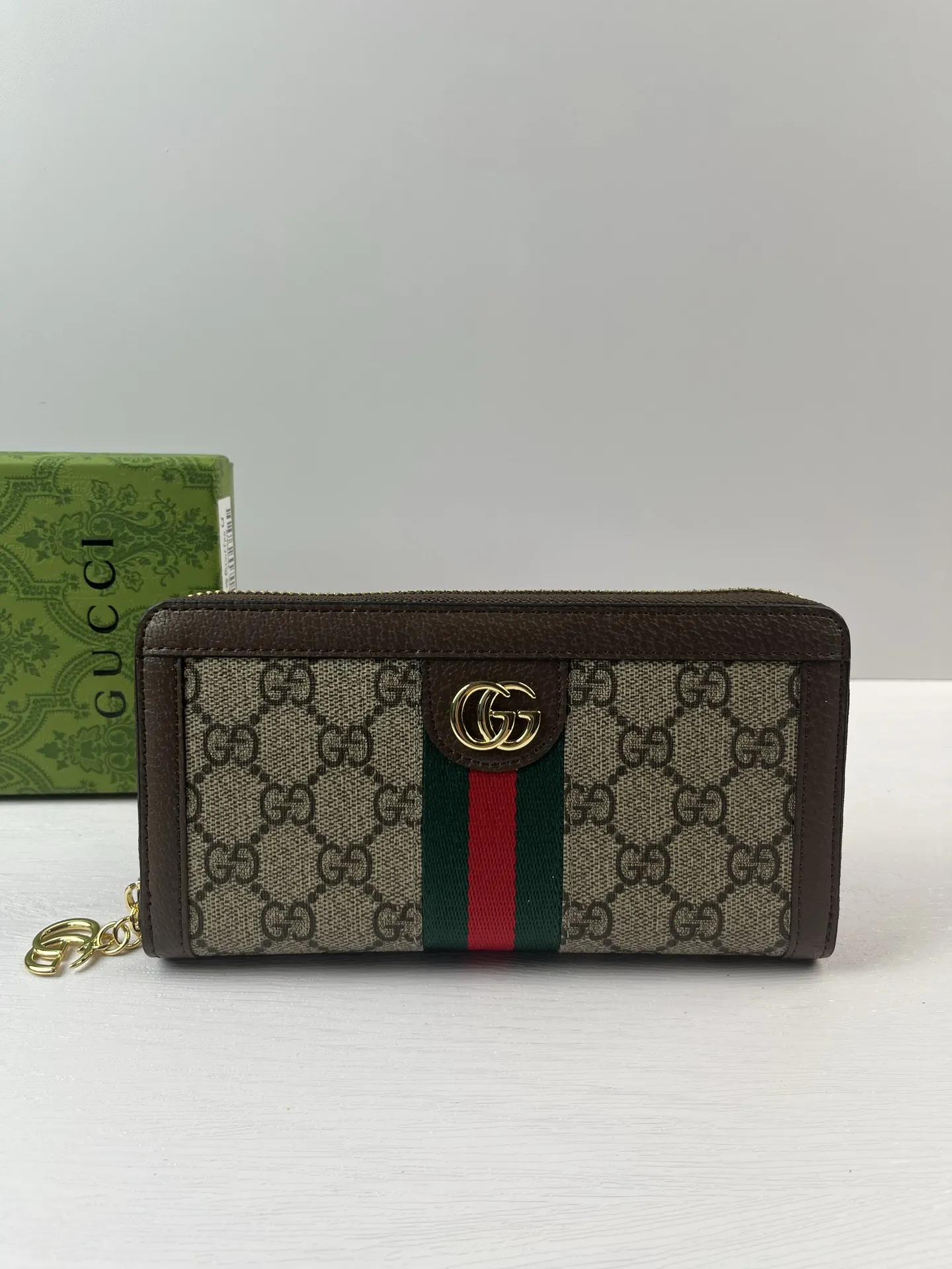 Gucci Wallets & Purse-356