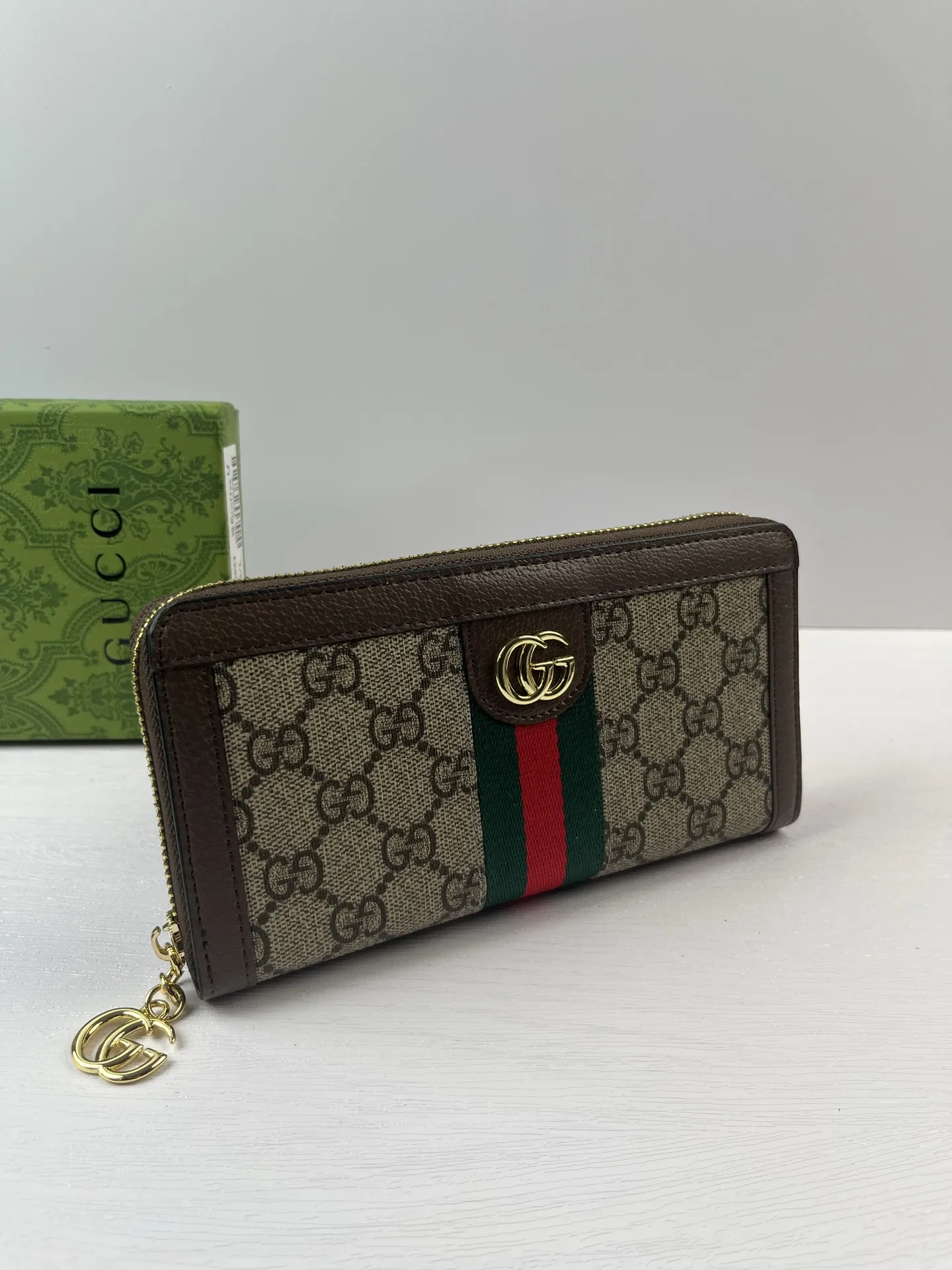 Alternative view of Gucci Wallets & Purse-356