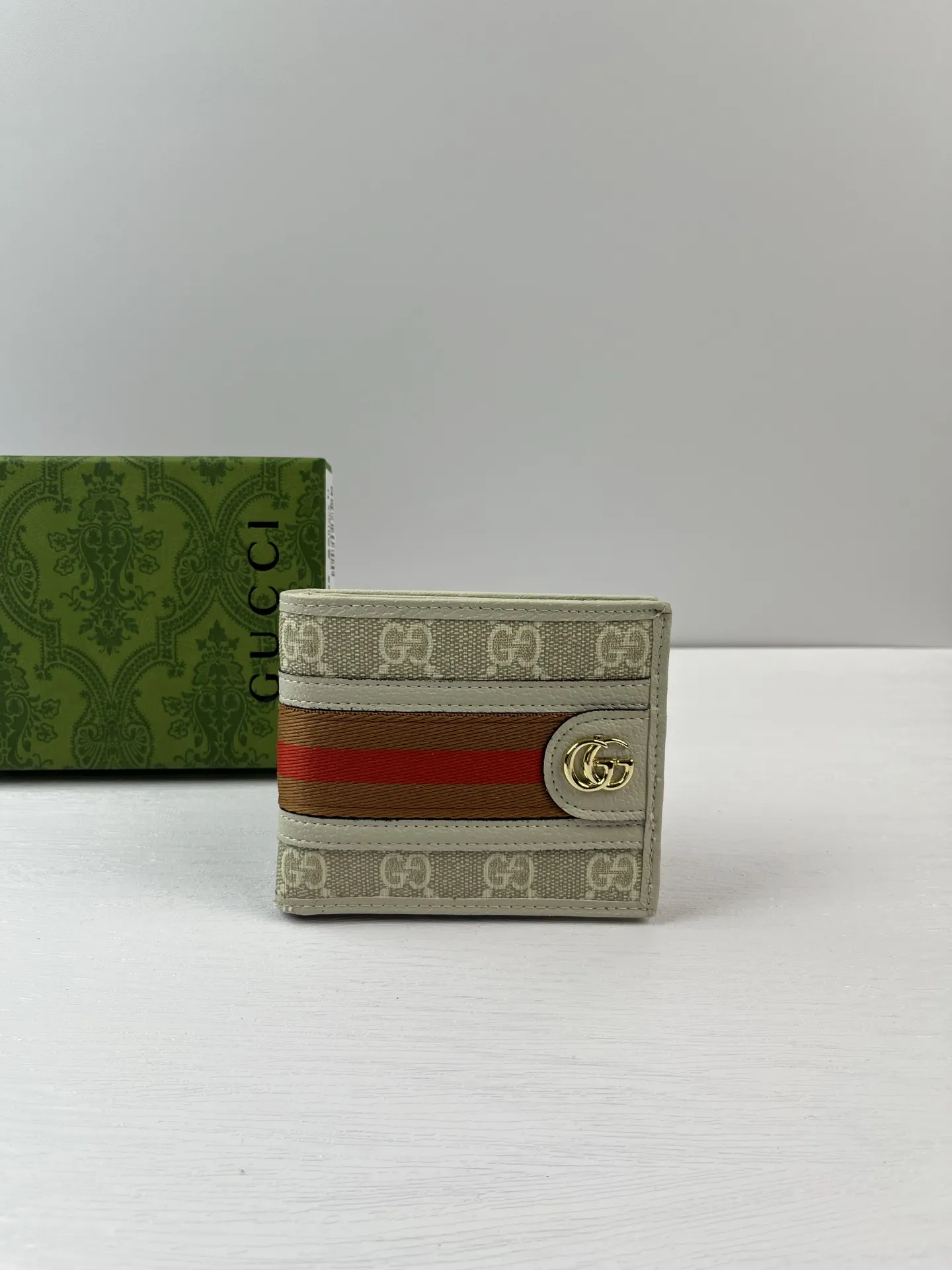 Gucci Wallets & Purse-366
