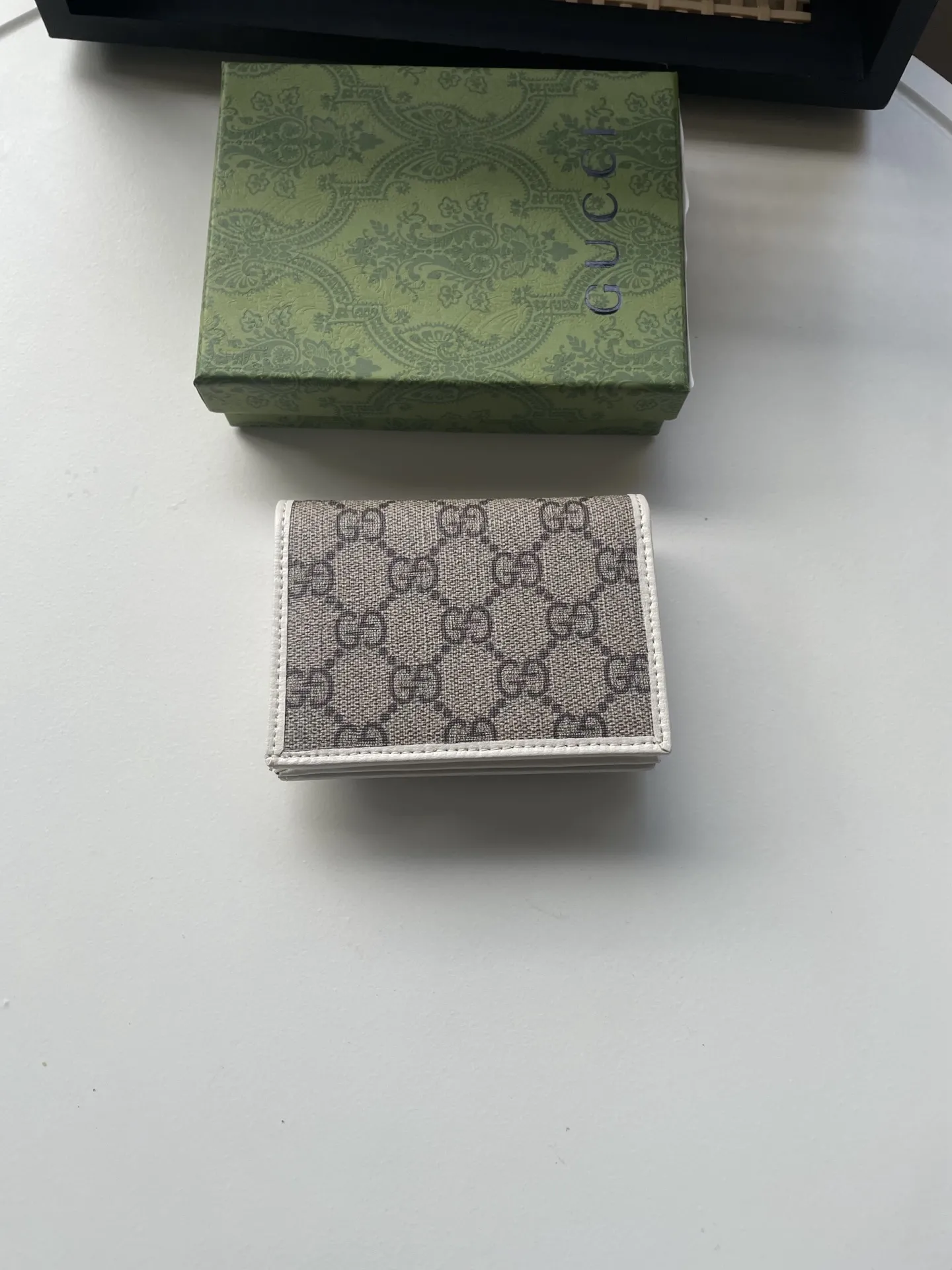 Alternative view of Gucci Wallets & Purse-370