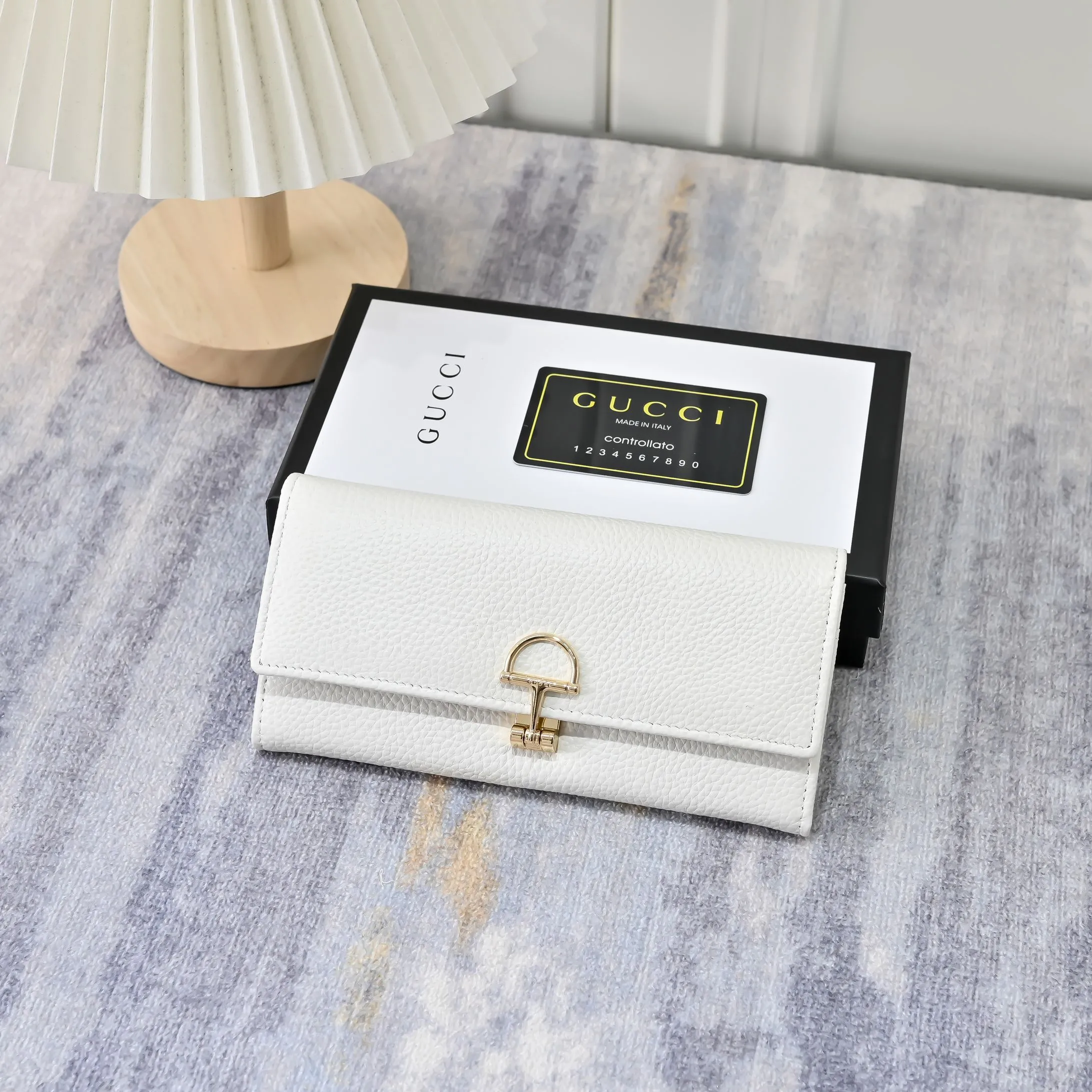 Gucci Wallets & Purse-377