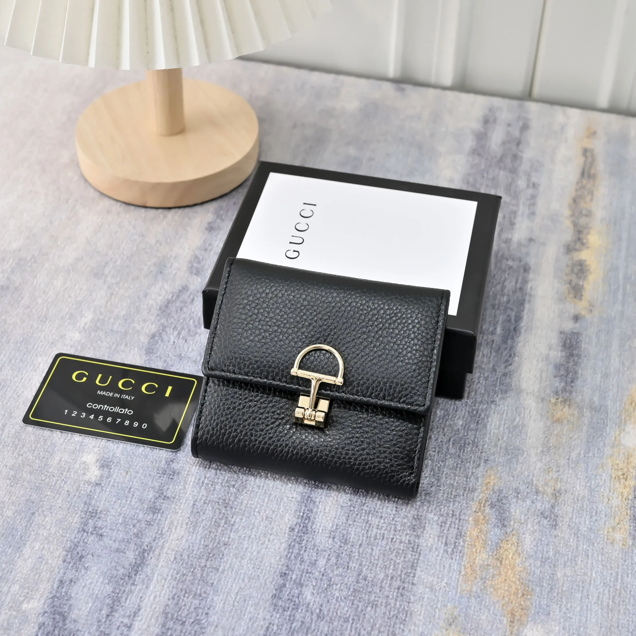 Gucci Wallets & Purse-379