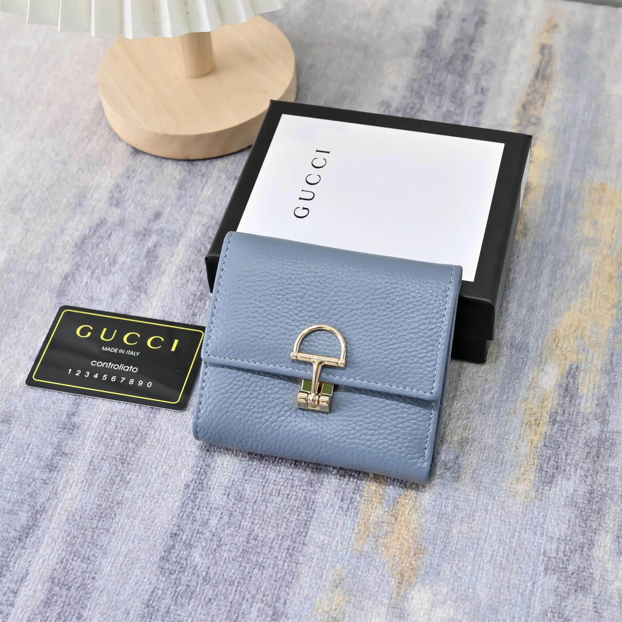 Gucci Wallets & Purse-380