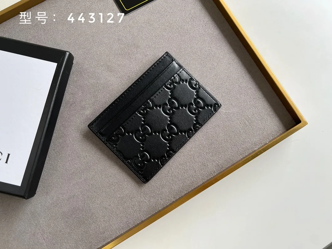 Alternative view of Gucci Wallets & Purse-386