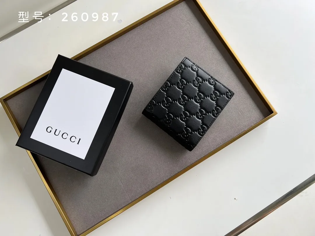 Gucci Wallets & Purse-387