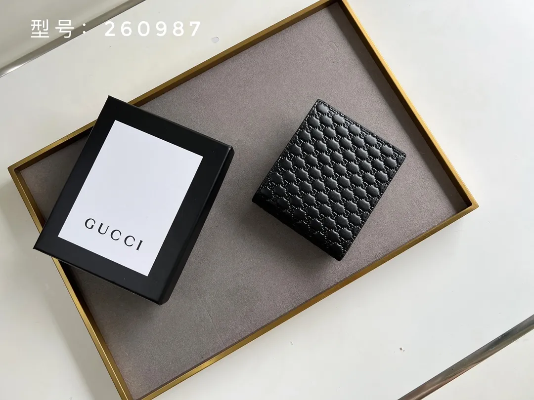 Gucci Wallets & Purse-390