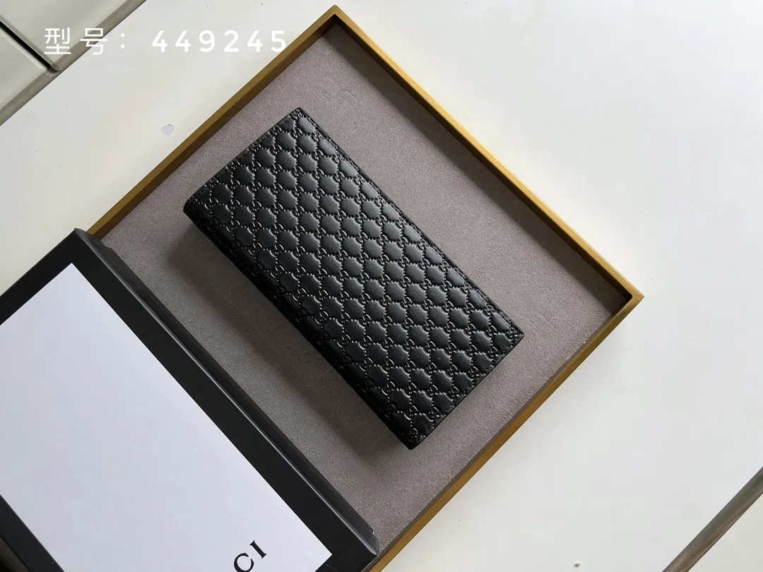 Alternative view of Gucci Wallets & Purse-391