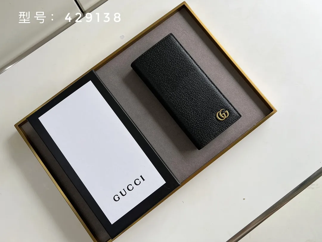 Gucci Wallets & Purse-394