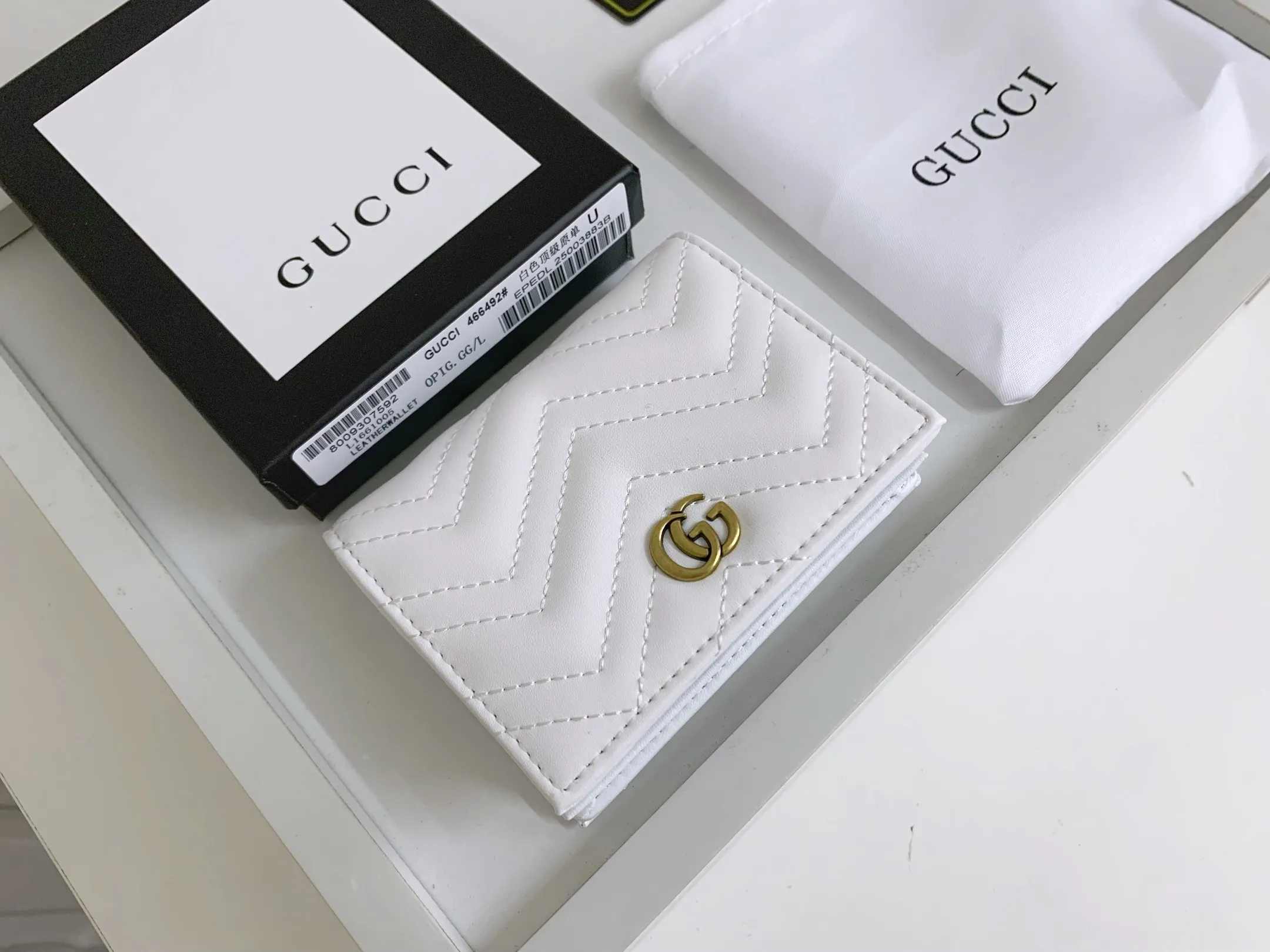 Gucci Wallets & Purse-423