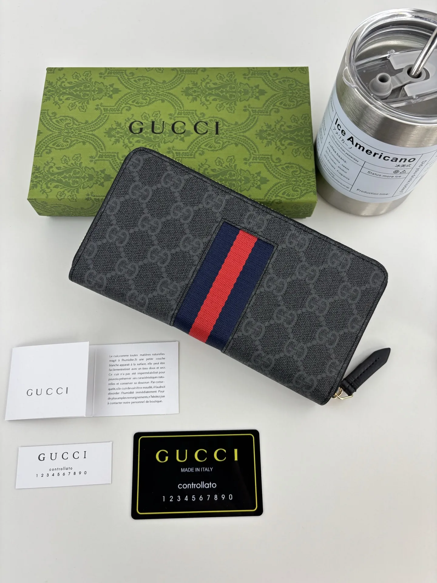 Gucci Wallets & Purse-444