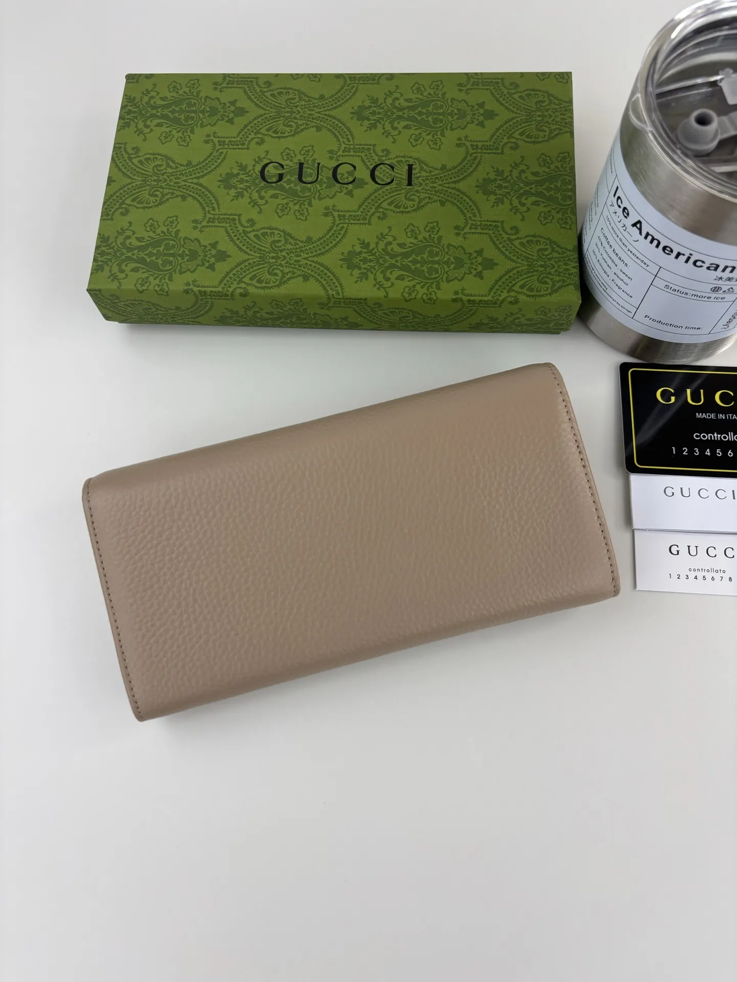 Alternative view of Gucci Wallets & Purse-519