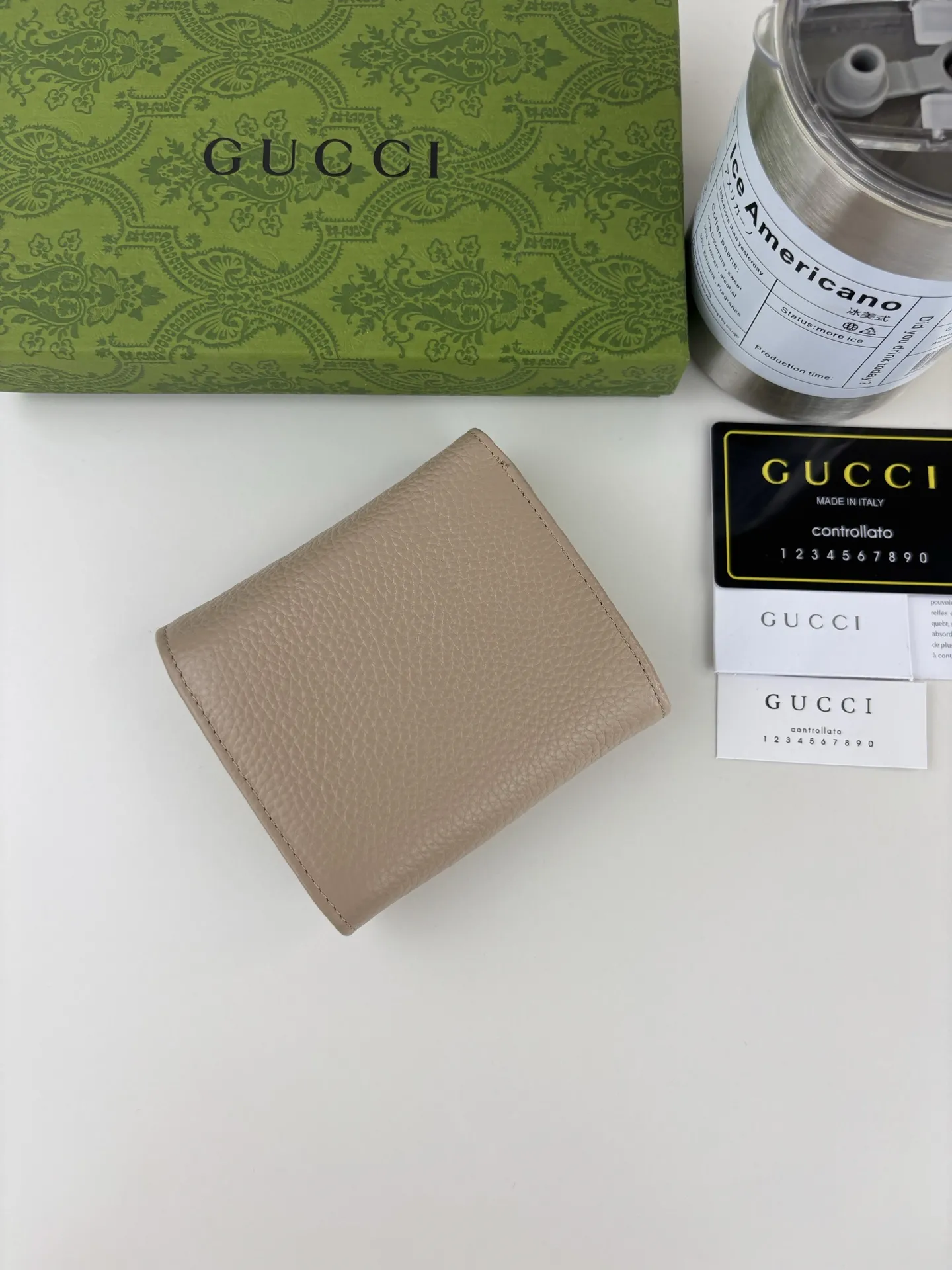 Alternative view of Gucci Wallets & Purse-521