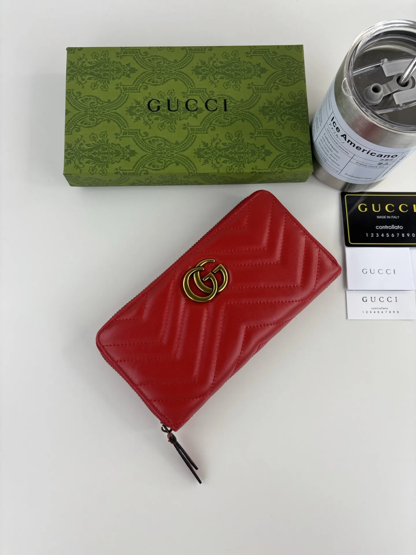 Gucci Wallets & Purse-546