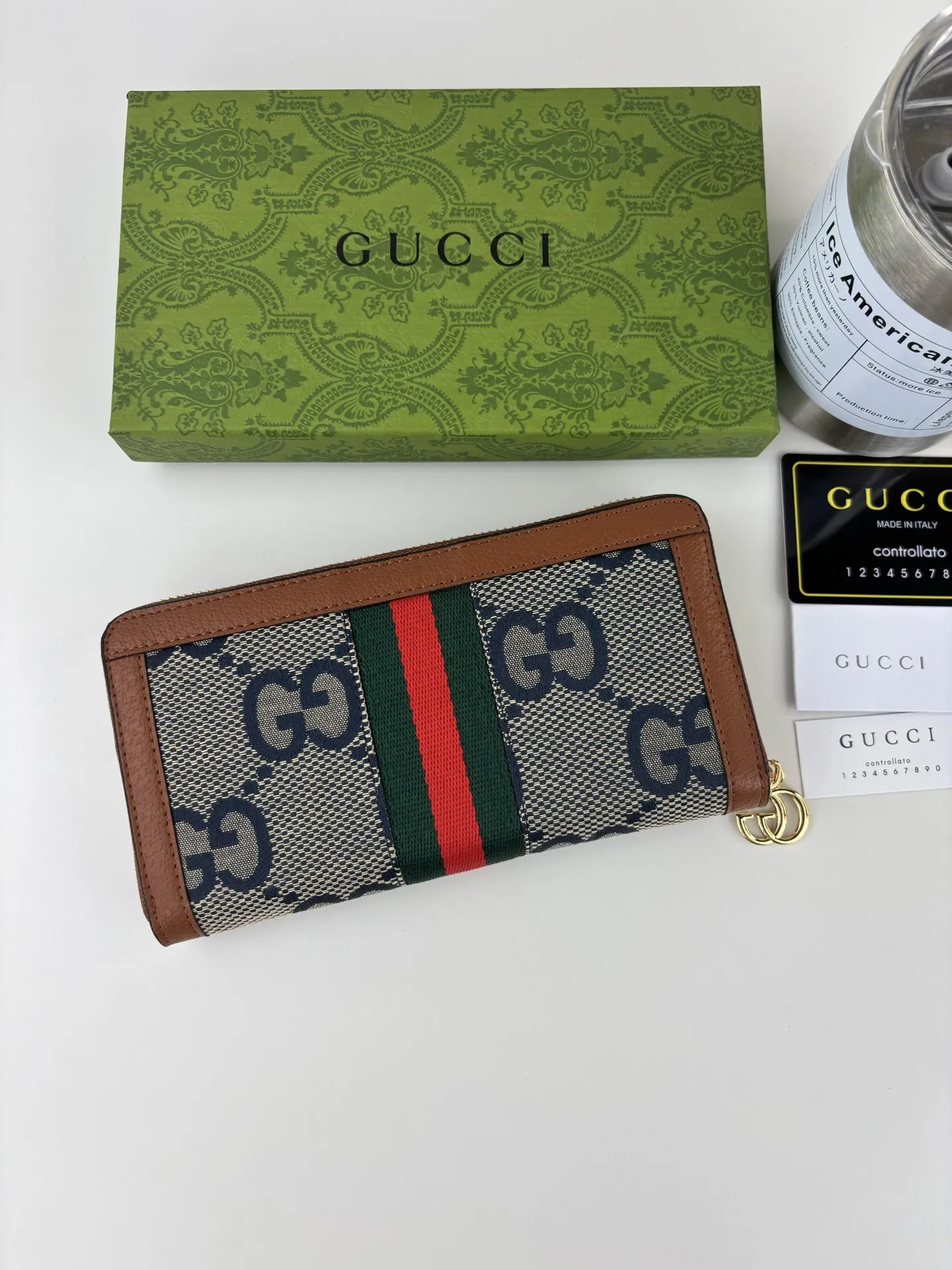 Alternative view of Gucci Wallets & Purse-551