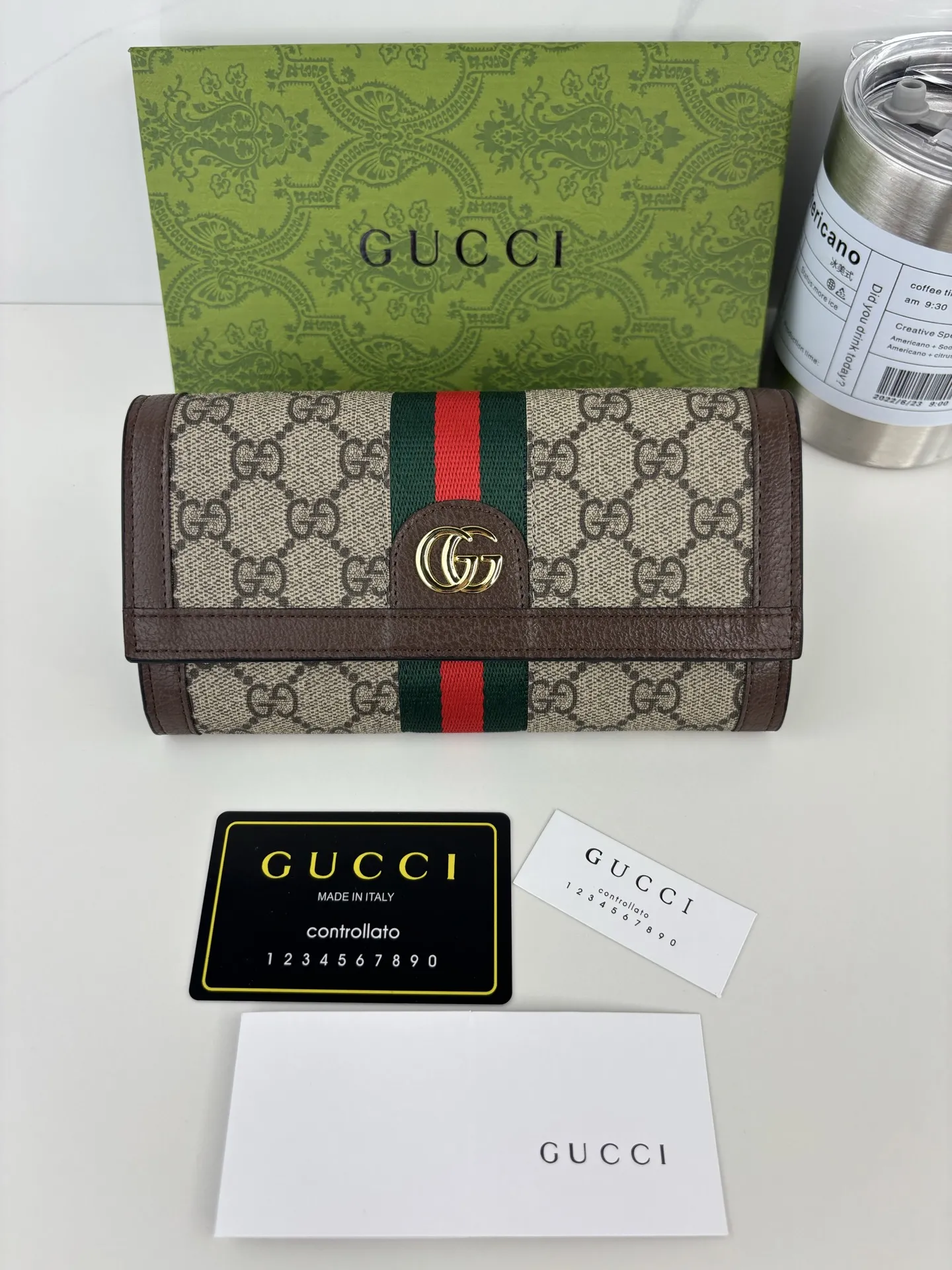 Gucci Wallets & Purse-559