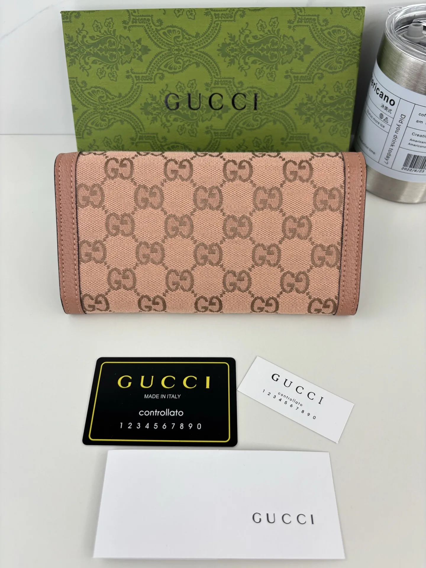 Alternative view of Gucci Wallets & Purse-562
