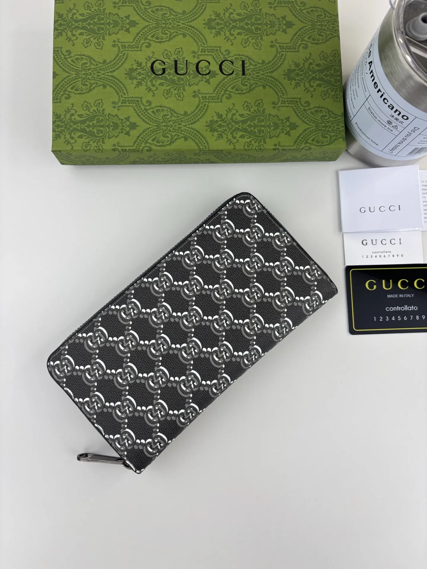 Gucci Wallets & Purse-568