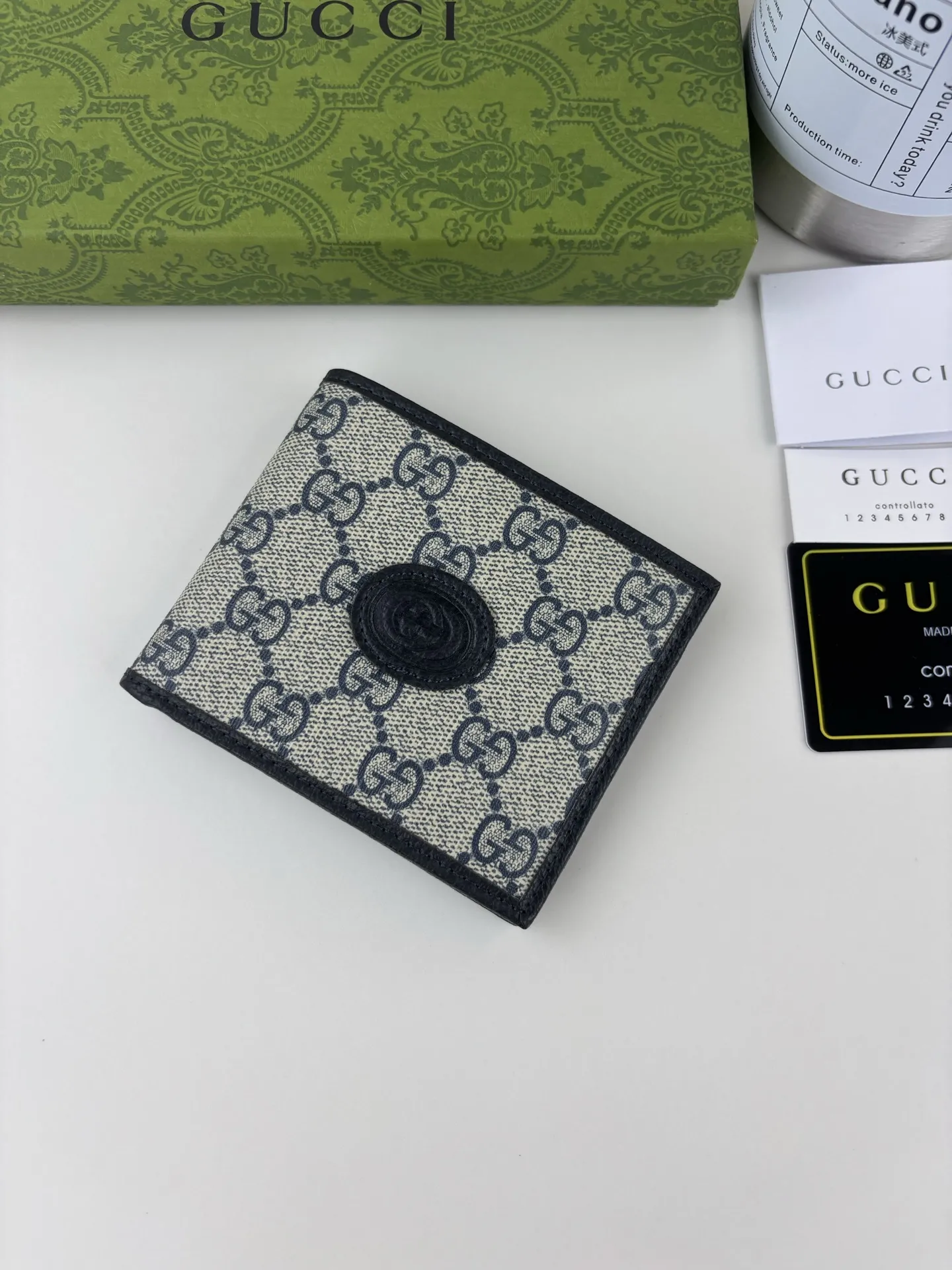Gucci Wallets & Purse-573