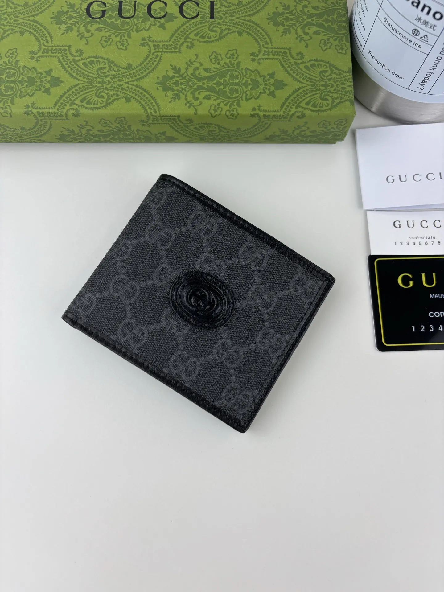 Gucci Wallets & Purse-574