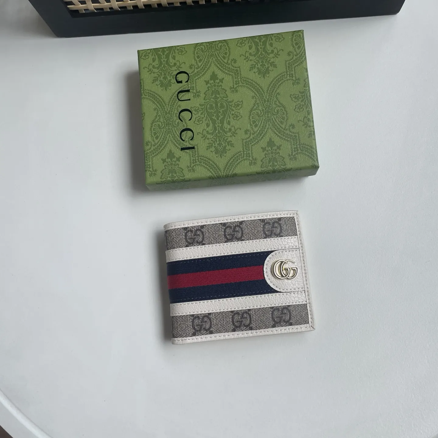 Alternative view of Gucci Wallets & Purse-580