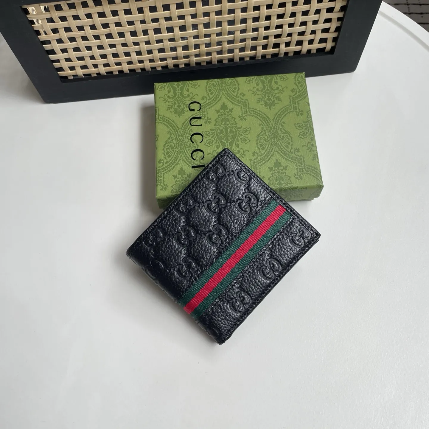 Gucci Wallets & Purse-600
