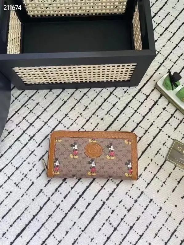 Alternative view of Gucci Wallets & Purse-606