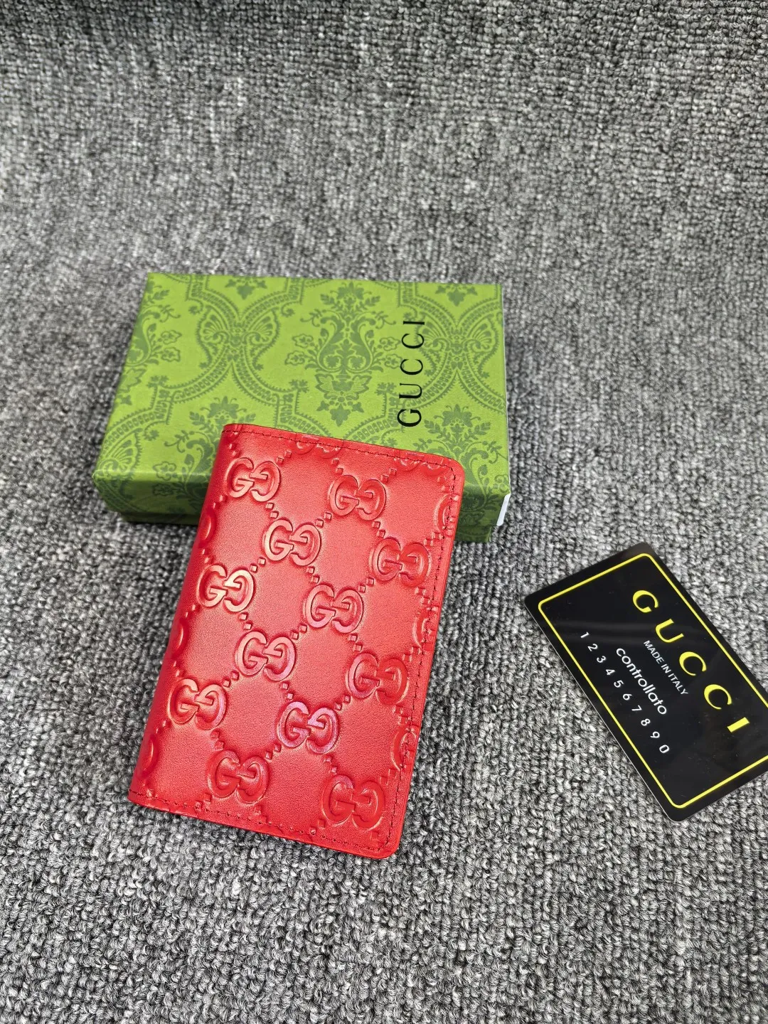 Gucci Wallets & Purse-615