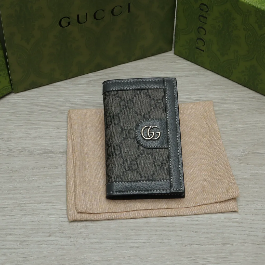 Gucci Wallets & Purse-636