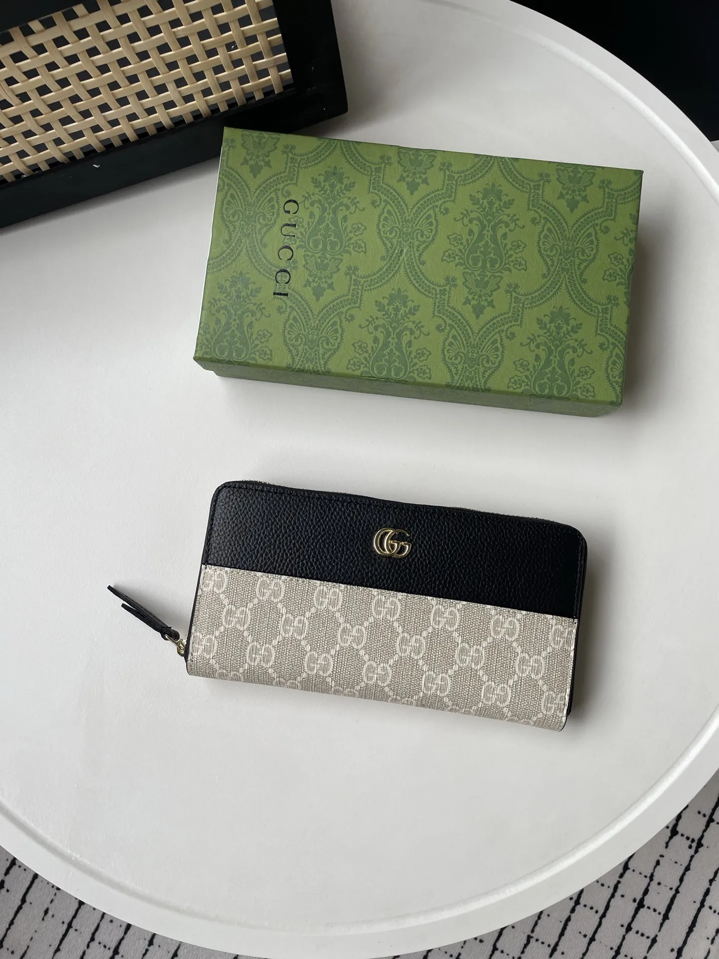 Gucci Wallets & Purse-638