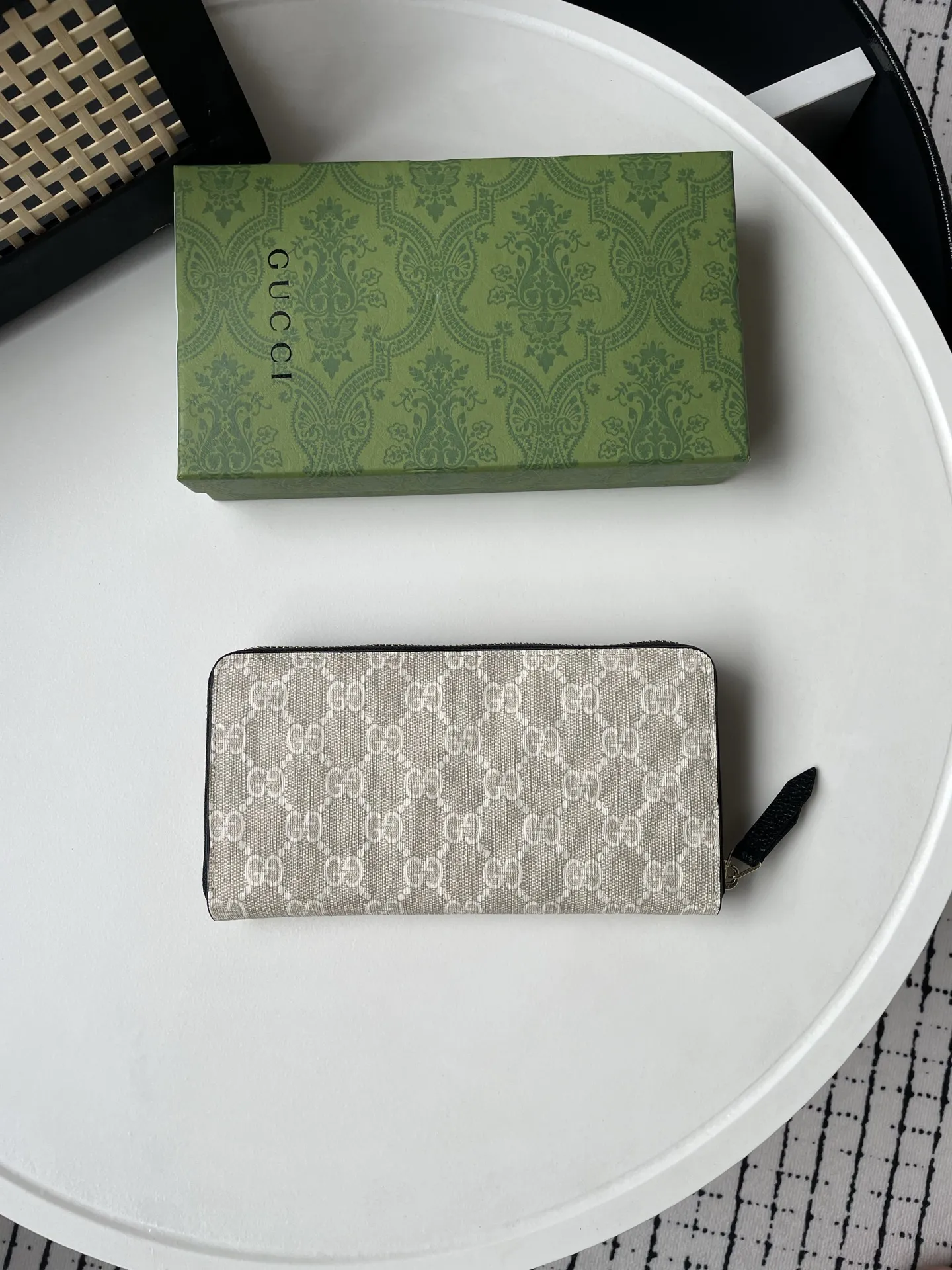 Alternative view of Gucci Wallets & Purse-638