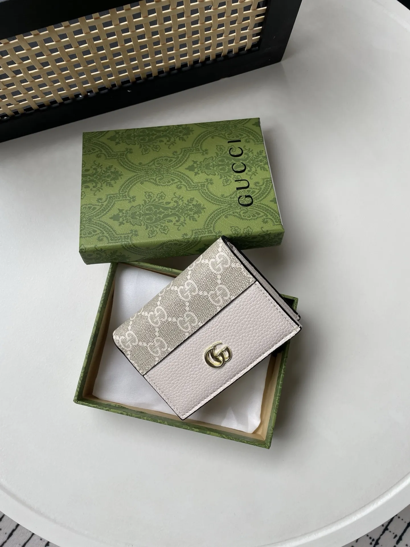 Alternative view of Gucci Wallets & Purse-643