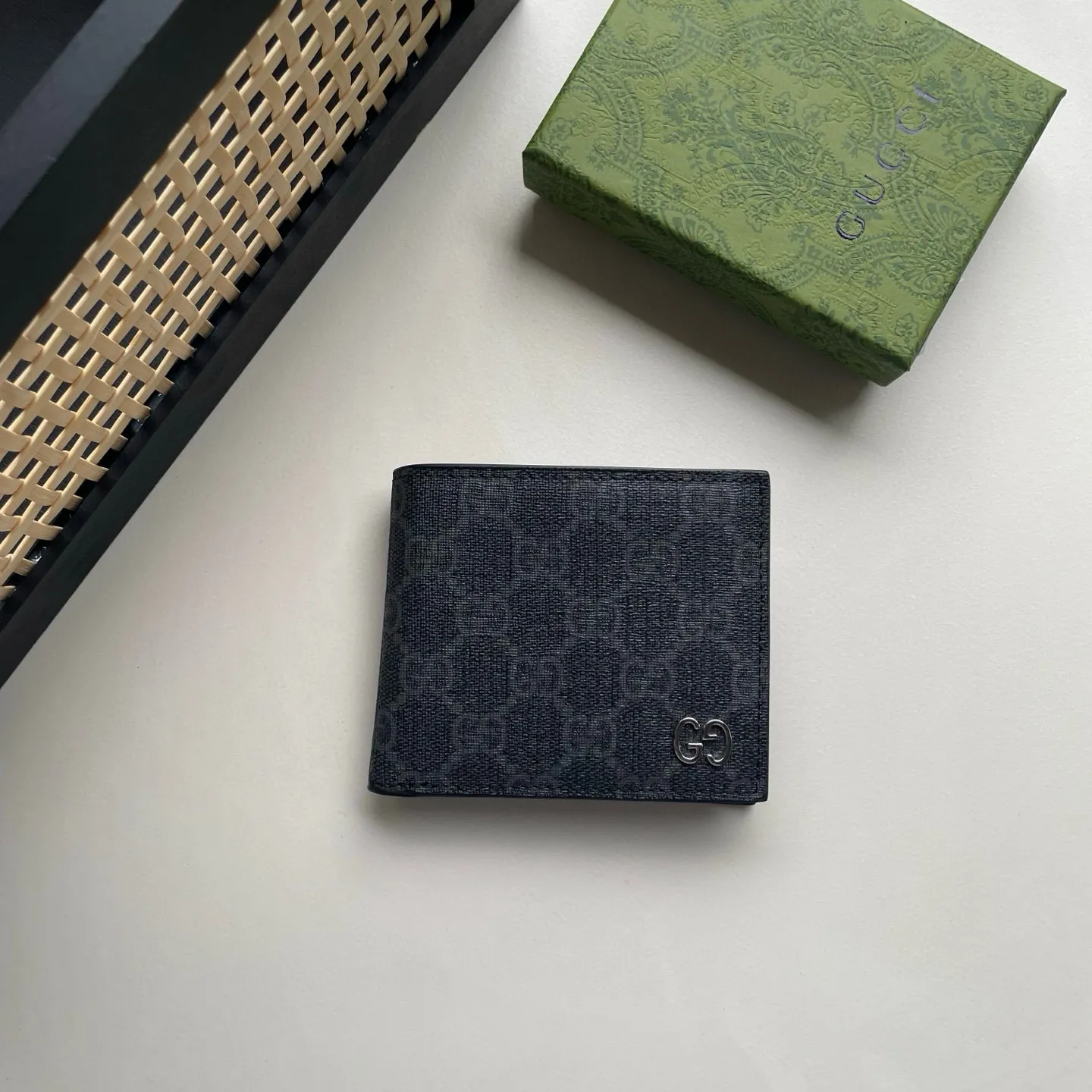 Gucci Wallets & Purse-646