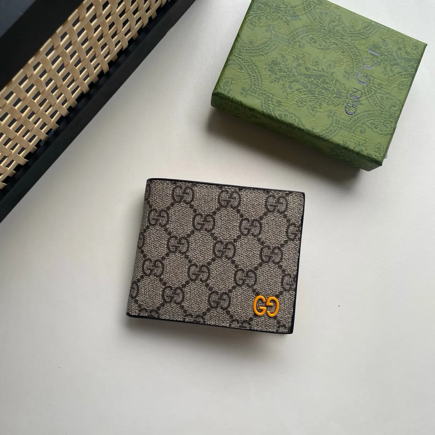 Gucci Wallets & Purse-647
